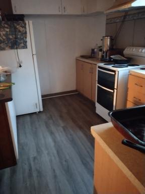 House Sold - VIC - Charlton - 3525 - Charming 2BR Miners Cottage with Modern Updates Only a little more TLC required.  (Image 2)