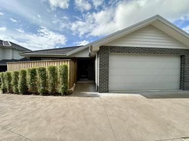 House For Sale - NSW - Mittagong - 2575 - 'The Pines' In The Heart Of Mittagong  (Image 2)