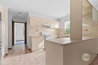 Unit For Sale - VIC - Mornington - 3931 - Relaxed Living for Over 55's  (Image 2)