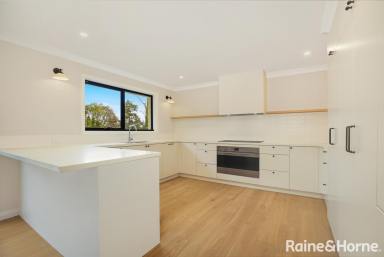 House For Lease - NSW - Bundanoon - 2578 - Contemporary Living in the Heart of Bundanoon - Available Now!  (Image 2)