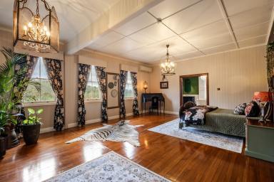 House For Sale - QLD - Middle Ridge - 4350 - Historic Charm & Beauty Perched on Prime Escarpment Location  (Image 2)