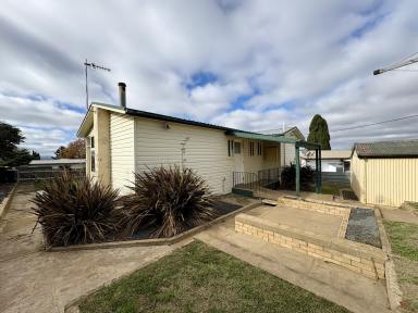 House Leased - NSW - Cooma - 2630 - 3 Wooran Street, Cooma  (Image 2)