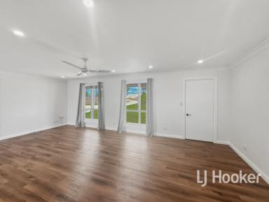 House Sold - NSW - Inverell - 2360 - SOLD BY LJ HOOKER INVERELL  (Image 2)
