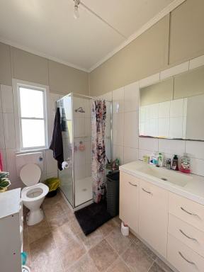 House For Sale - QLD - Berserker - 4701 - Lowset, Low maintenance. Investors delight!  (Image 2)