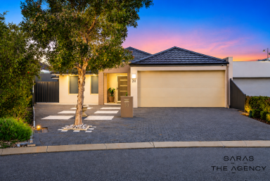 House For Sale - WA - Baldivis - 6171 - EFFORTLESS MODERN LIVING IN A PRIME PARKSIDE LOCATION!!  (Image 2)