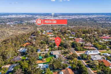 House For Sale - WA - Kalamunda - 6076 - ITS A HIDDEN GEM!!  (Image 2)