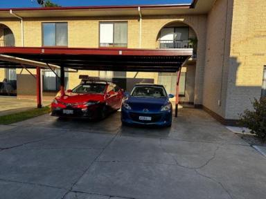 Unit For Lease - SA - Kensington - 5068 - Well located unit close to bus, The Parade Norwood and good schools  (Image 2)