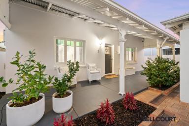 House For Sale - WA - South Perth - 6151 - A CONTEMPORARY CLASSIC  (Image 2)
