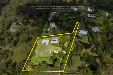 House For Sale - QLD - Samford Valley - 4520 - The Ultimate Dual Residency on Picturesque Acreage.  (Image 2)