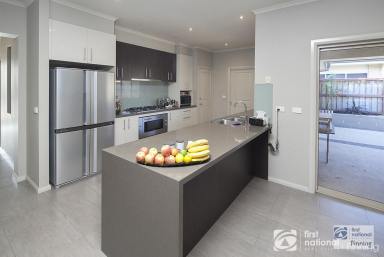 House For Lease - VIC - Botanic Ridge - 3977 - 6 - 12 Month Rental Agreement  (Image 2)