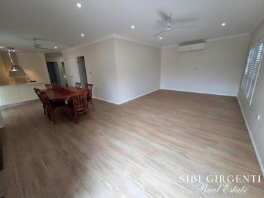 House For Sale - QLD - Mareeba - 4880 - LOW MAINTANCE COMFORT IN A CONVINENT LOCATION  (Image 2)