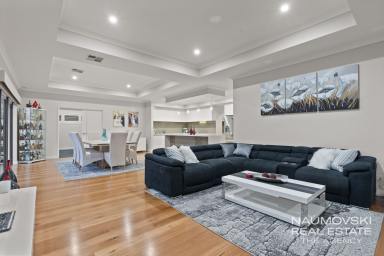 House For Sale - WA - Landsdale - 6065 - UNPARALLELED LIFESTYLE LIVING! (Image 2)