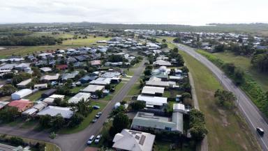 House For Lease - QLD - Rural View - 4740 - LARGE FAMILY HOME IN RURAL VIEW  (Image 2)