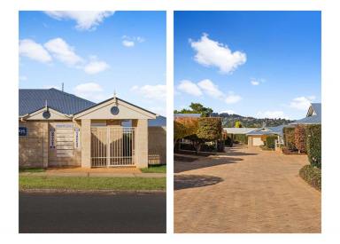 Unit For Sale - QLD - Rockville - 4350 - Secure Gated Complex - Tidy Three Bedroom Unit!  (Image 2)