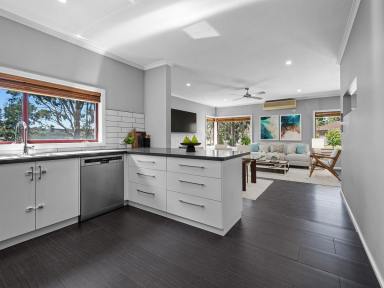 House For Lease - VIC - Hamilton - 3300 - Comfortable family living  (Image 2)