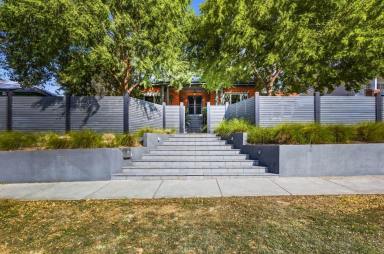 House For Sale - VIC - Bendigo - 3550 - Prime Hospital Location  (Image 2)