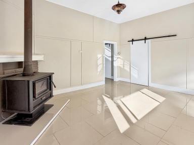 House For Sale - NSW - Grong Grong - 2652 - RENOVATED COUNTRY CHARM ON A GENEROUS BLOCK  (Image 2)