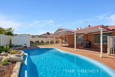 House For Sale - WA - Helena Valley - 6056 - Quality, Size and Location"  (Image 2)