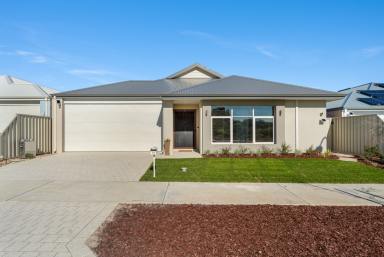 House For Sale - WA - Yanchep - 6035 - Your castle by the beach  (Image 2)