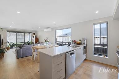 House For Sale - VIC - Warragul - 3820 - Comfort, Convenience & Space - The Perfect Warragul Family Home  (Image 2)