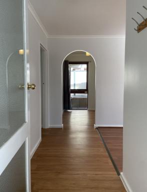 House Leased - WA - Lynwood - 6147 - Freshly Updated Unfurnished Family Home Opposite Park — Move-In Ready! (Image 2)