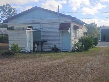 Studio For Sale - QLD - Kilkivan - 4600 - Quaint Kilkivan Shop  (Image 2)