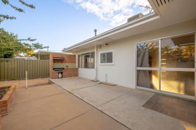 House For Sale - VIC - Mildura - 3500 - THIS WON’T LAST LONG!  (Image 2)
