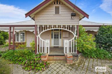 House For Sale - VIC - Stawell - 3380 - Cherished Historic Family Home  (Image 2)