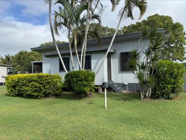 House Leased - QLD - Andergrove - 4740 - 3 BEDROOM HOME IN ANDERGROVE  (Image 2)