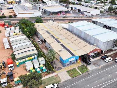 Industrial/Warehouse Auction - VIC - Mildura - 3500 - HUGE SHOWROOM, SHED & WORKSHOP  (Image 2)