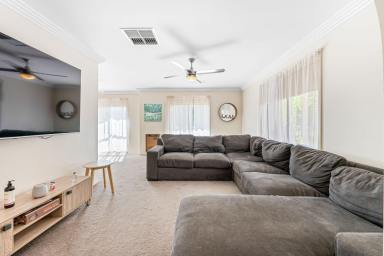 House For Sale - VIC - Mildura - 3500 - READY TO GO  (Image 2)
