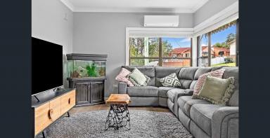 House For Lease - NSW - Glendale - 2285 - Convenient Family Living in Glendale  (Image 2)