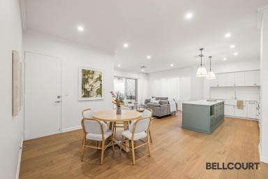 House For Sale - WA - Willagee - 6156 - HAMPTONS INSPIRED LUXURY  (Image 2)