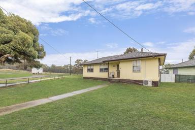 Acreage/Semi-rural For Sale - VIC - Cavendish - 3314 - Peaceful country living  (Image 2)