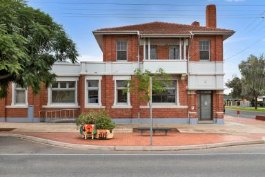 House For Sale - VIC - Merbein - 3505 - Restored to it's former glory!  (Image 2)