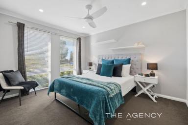 House For Sale - WA - Sinagra - 6065 - 3 BEDROOM PLUS STUDY & THEATRE ON 401SQM  (Image 2)