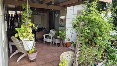 Duplex/Semi-detached For Lease - QLD - Maroochydore - 4558 - Maroochydore 1 Bedroom ground floor Duplex Unit.  (Image 2)
