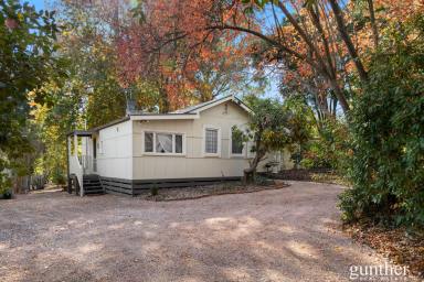 House For Sale - VIC - Healesville - 3777 - Charming Cottage in a Tranquil Setting!  (Image 2)