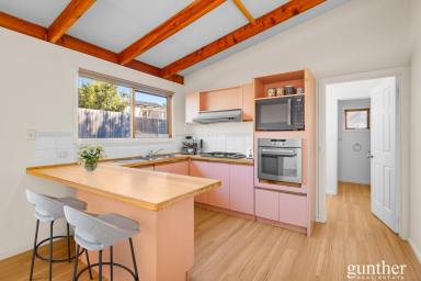 House For Sale - VIC - Healesville - 3777 - Fresh, Bright & Perfectly Positioned  (Image 2)