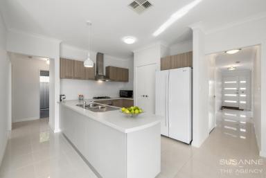 House For Sale - WA - Kalamunda - 6076 - Quality, Space & Convenience in the Heart of Kalamunda  (Image 2)