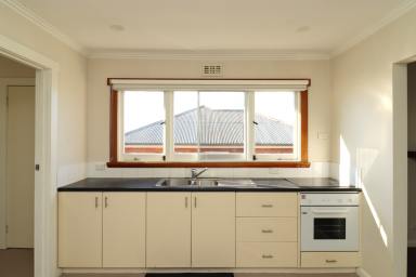 House For Lease - TAS - Kings Meadows - 7249 - Ideal location  (Image 2)