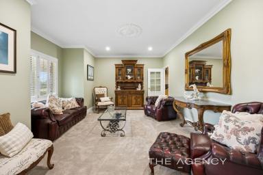 House For Sale - WA - Henley Brook - 6055 - Impressive Federation Residence With Incredible Rustic Man Cave On 3370 Sqm's  (Image 2)