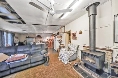 House Auction - NSW - Adelong - 2729 - Historic Country Living!  (Image 2)