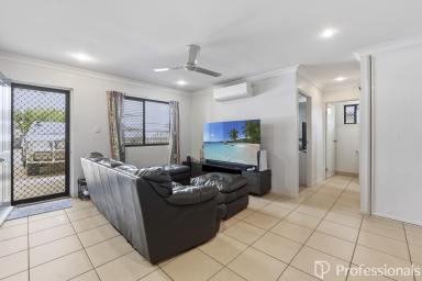 House For Sale - QLD - North Mackay - 4740 - Lowset 2 Bedroom Unit - Quiet North Mackay Location!  (Image 2)