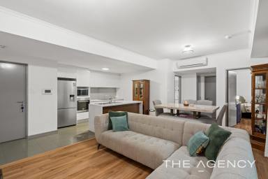 Apartment For Sale - WA - Cannington - 6107 - Contemporary Living & Sunset Views in the Heart of Cannington  (Image 2)
