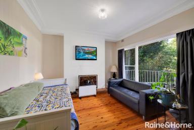 House For Sale - NSW - Nowra - 2541 - Unlock the Potential of This 822sqm R3 Zoned Property (Image 2)