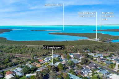 House For Sale - VIC - Blind Bight - 3980 - Coastal Charm with Bay Views & Room for the Whole Family  (Image 2)