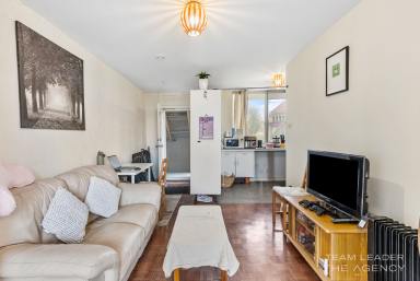 Flat For Sale - WA - East Perth - 6004 - City Living in Prime East Perth Location  (Image 2)