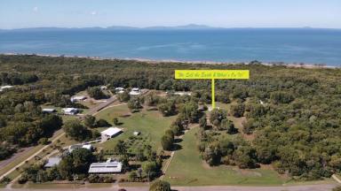 House Auction - QLD - Forrest Beach - 4850 - TRANQUIL ACREAGE LIVING WITH POOL & WORKSHOP AT FORREST BEACH!  (Image 2)
