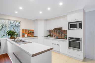 House For Sale - QLD - Macleay Island - 4184 - Conveniently located, Flexible Floorplan & Plenty of Heart  (Image 2)